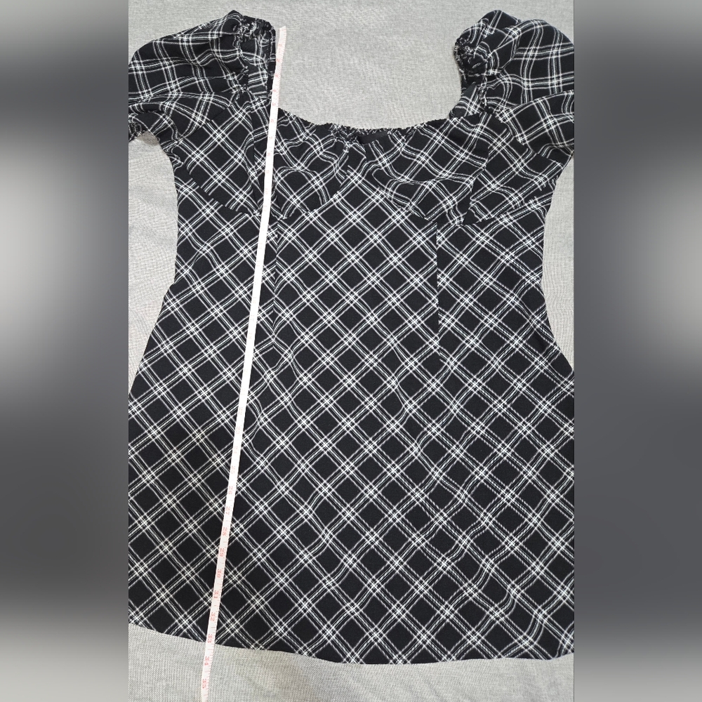 H&M Divided Black & White Plaid Puff Sleeve Mini Dress Milkmaid Smocked Size XL - Picture 12 of 12